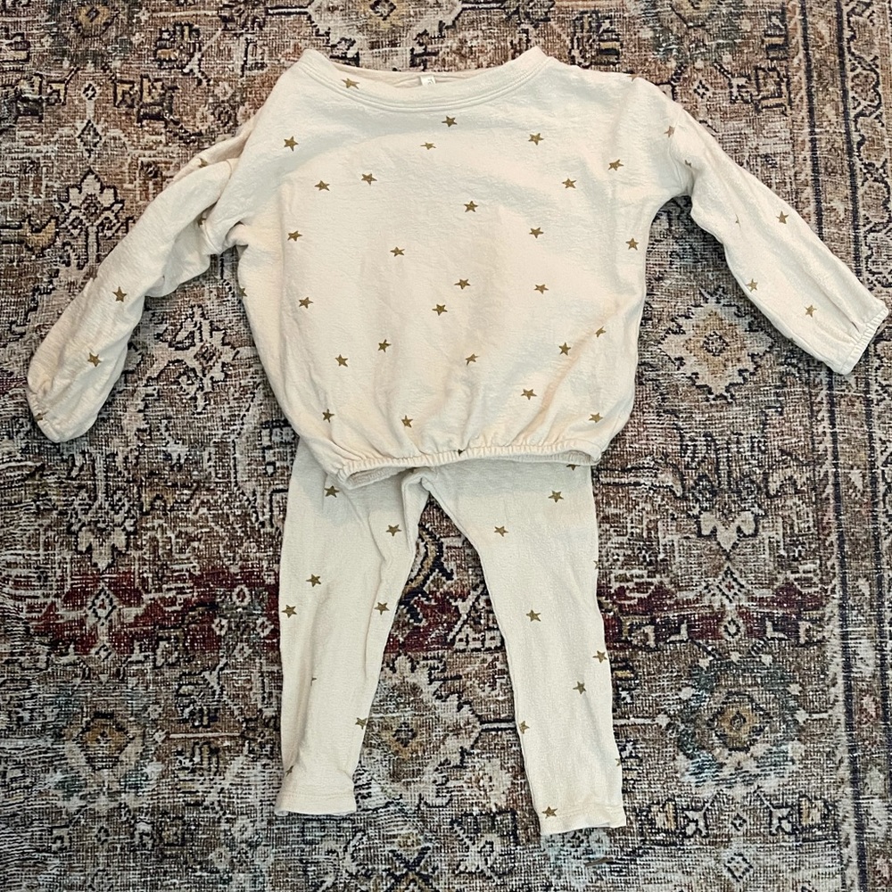 Rylee + Cru Star Legging and Pullover Set
